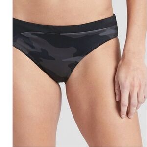 Athleta Freestyle Camo Bikini bottom sz small s